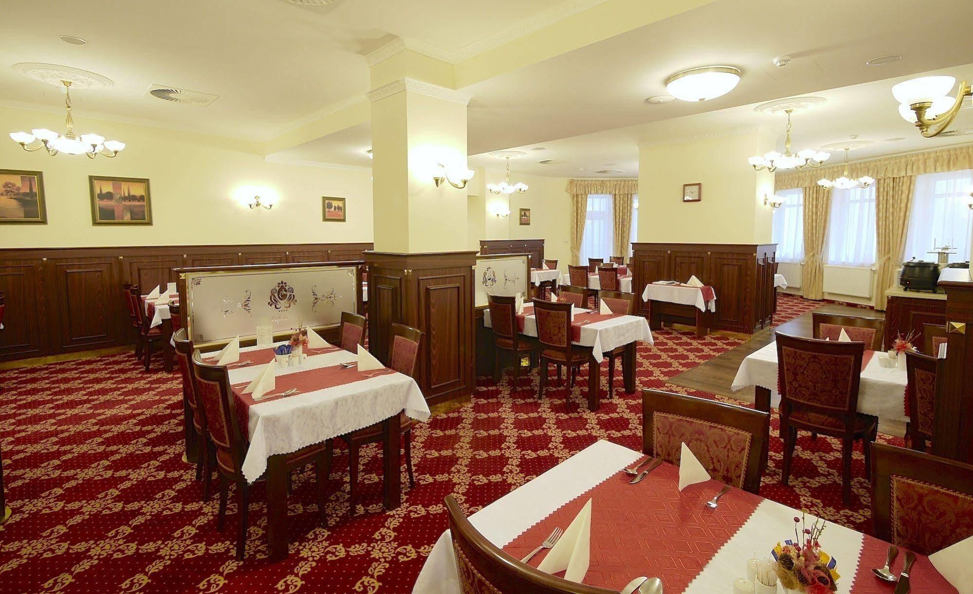 Spa Hotel Cajkovskij Karlovy Vary Extérieur photo