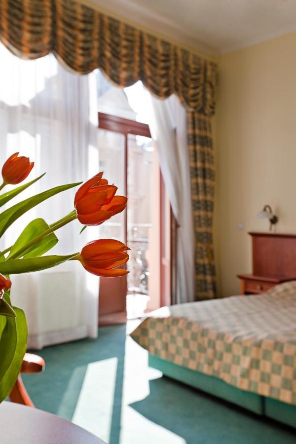 Spa Hotel Cajkovskij Karlovy Vary Extérieur photo