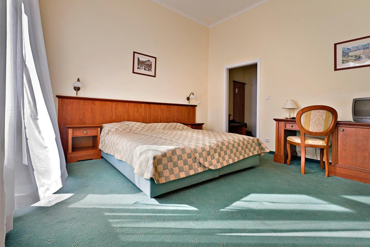 Spa Hotel Cajkovskij Karlovy Vary Extérieur photo